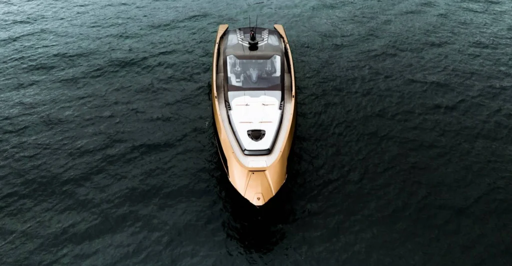 A Complete Guide to Yacht Booking in Dubai for the Perfect Charter